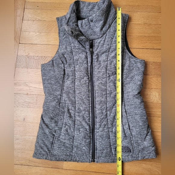 The North  Face  Pseudio  Vest - Picture 16 of 16